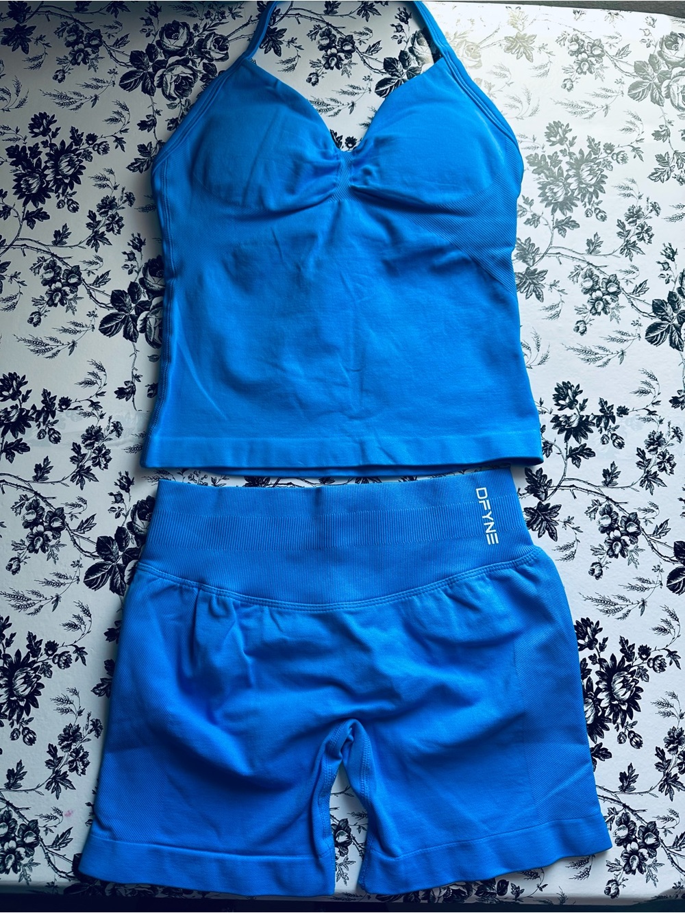 DFYNE Women’s Bright Blue Tank & Shorts Set